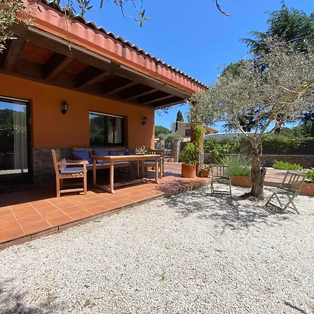 Casa Ras Holiday home Montras
